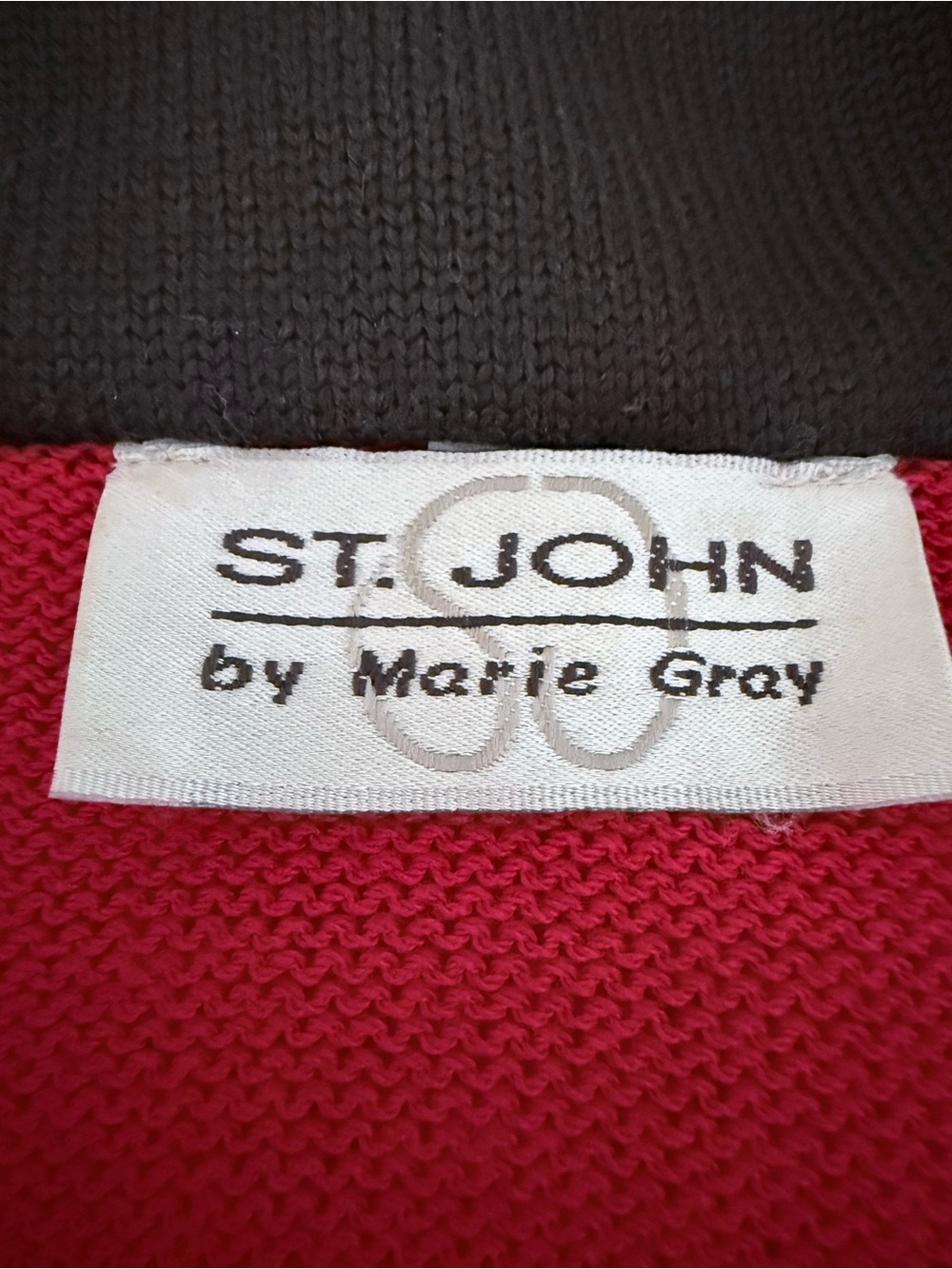 St. John by Marie Gray Vintage Red Black Gold Button Knit Jacket M - Picture 7 of 8